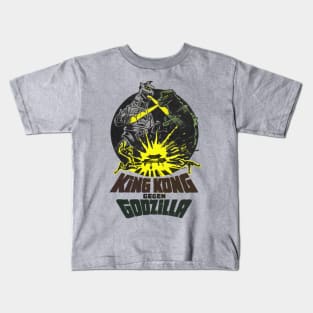 Giant ape vs Kaiju Kids T-Shirt